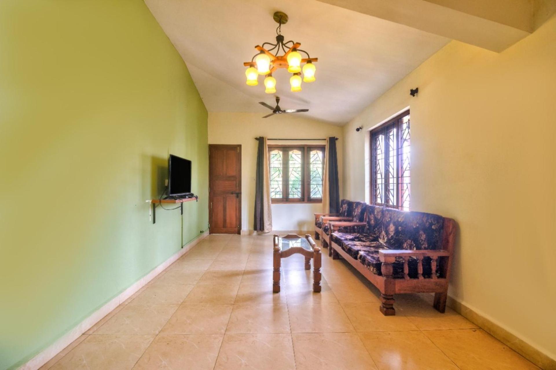 Casa Euphoria Apartments Calangute Bagian luar foto